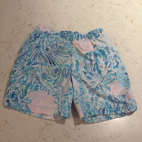 Lilly Pulitzer junior capri swim trunks with Tropical Print SZ Medium(5-7) - Picture 4 of 8